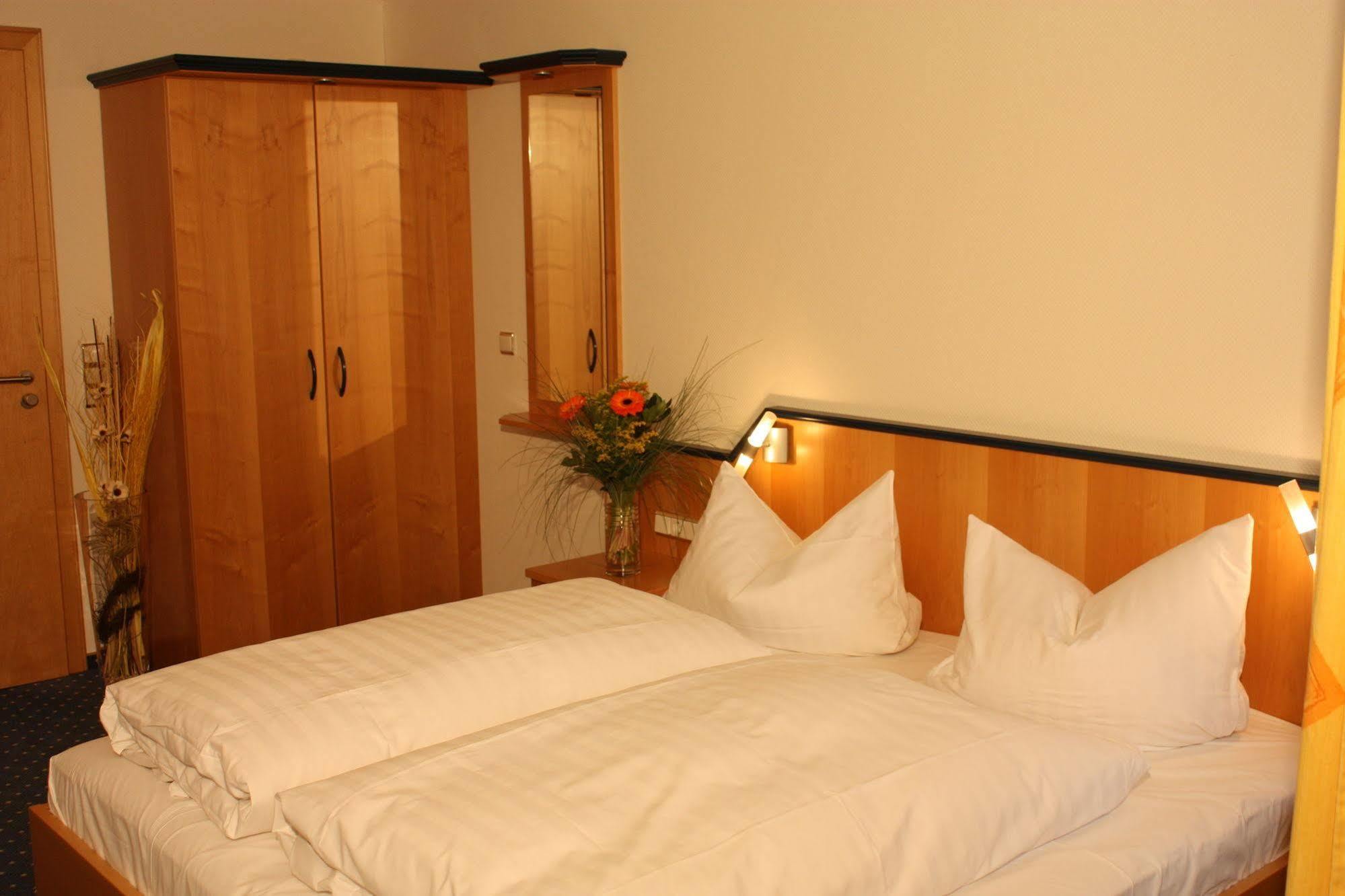 Hotel Gasthof Zum Biber Motten Dış mekan fotoğraf