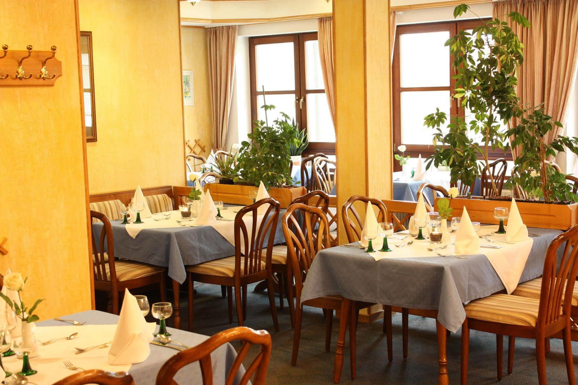 Hotel Gasthof Zum Biber Motten Dış mekan fotoğraf