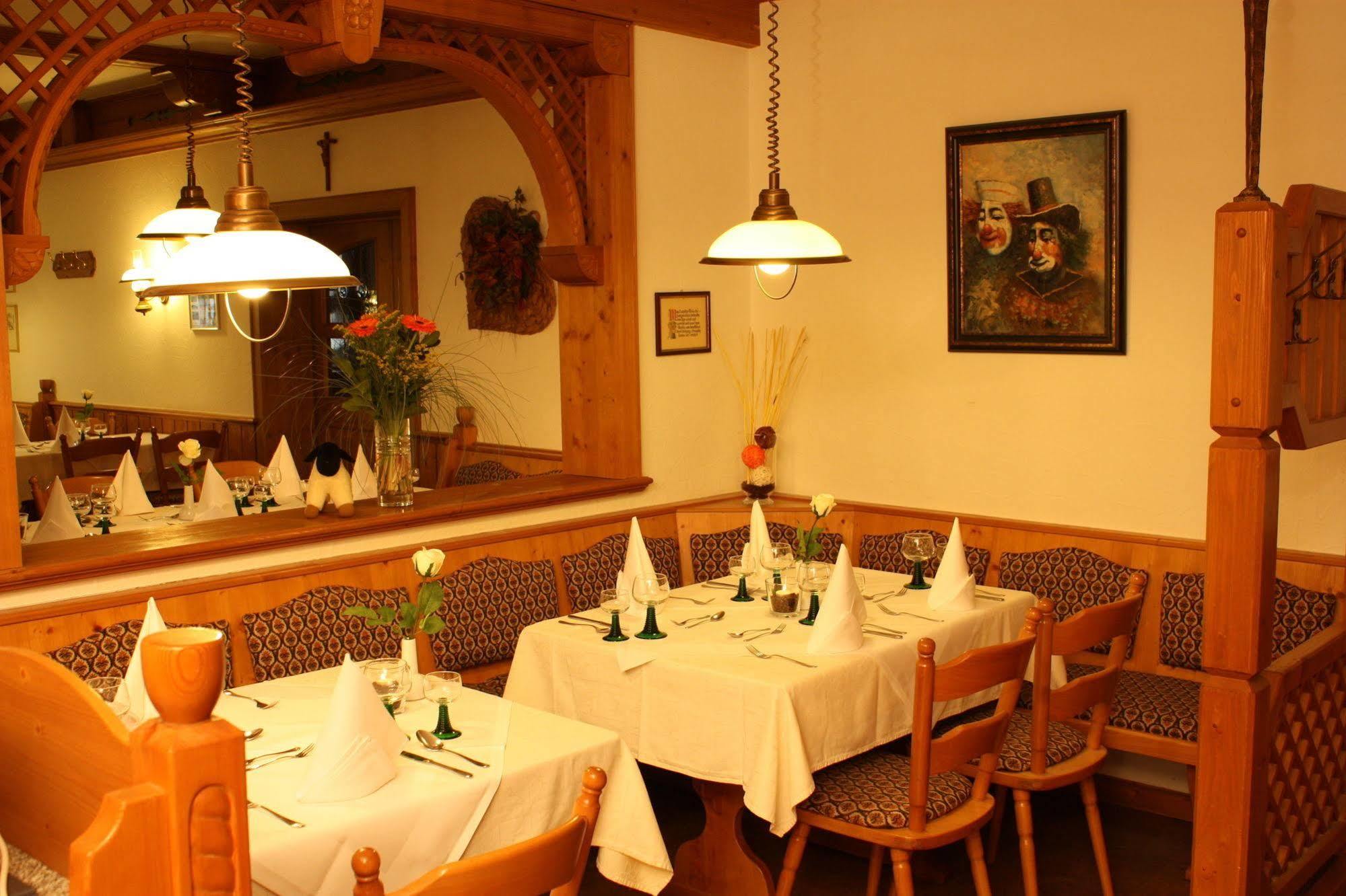 Hotel Gasthof Zum Biber Motten Dış mekan fotoğraf